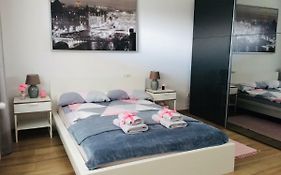 Neu! Top Apartment! 7Km Saarbruecken! Terrasse, Garten!