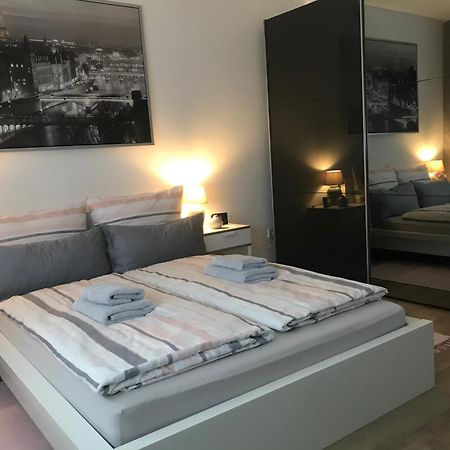 Neu! Top Apartment! 7Km Saarbruecken! Terrasse, Garten! Sulzbach  Экстерьер фото