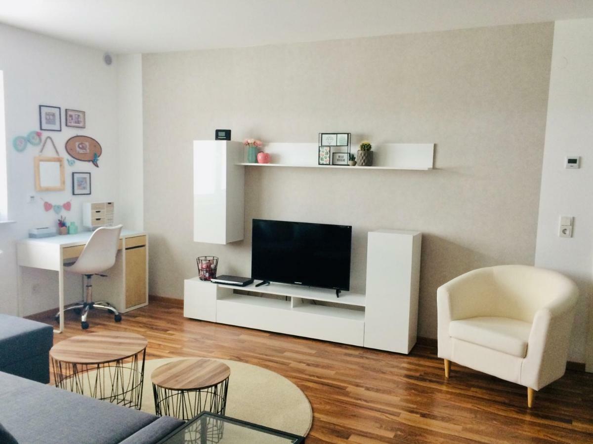 Neu! Top Apartment! 7Km Saarbruecken! Terrasse, Garten! Sulzbach  Экстерьер фото